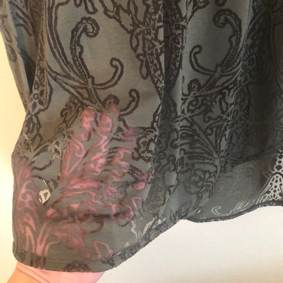 Sheer Design Tee - Picture 2 of 6